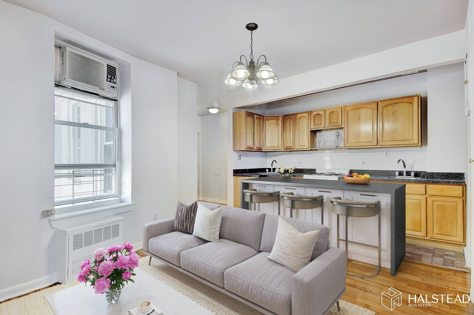 Move Right In this two bedroom HDFC coop in the heart of South Williamsburg.