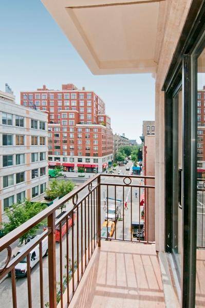 Welcome to 110 West 129th Street which is ideally positioned in one of Manhattan's most vibrant cultural neighborhoods.