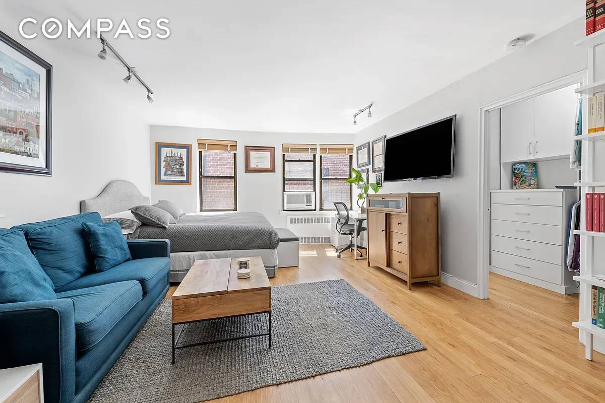 Showings and Open House by Appointment Only Rare opportunity to own this top floor, renovated, bright and oversized studio in the heart of Greenwich Village.