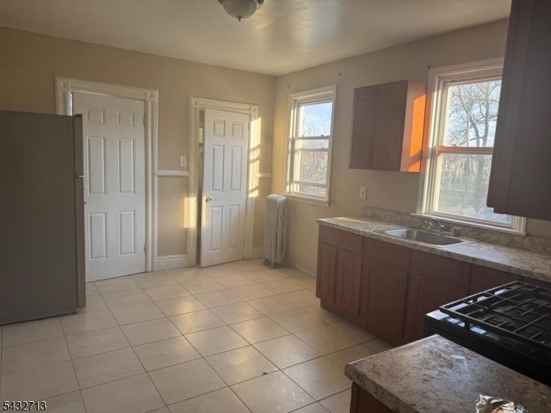 Unit 2 kitchen