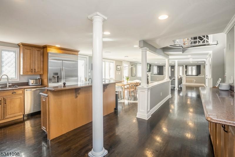 Kitchen Open Floor
