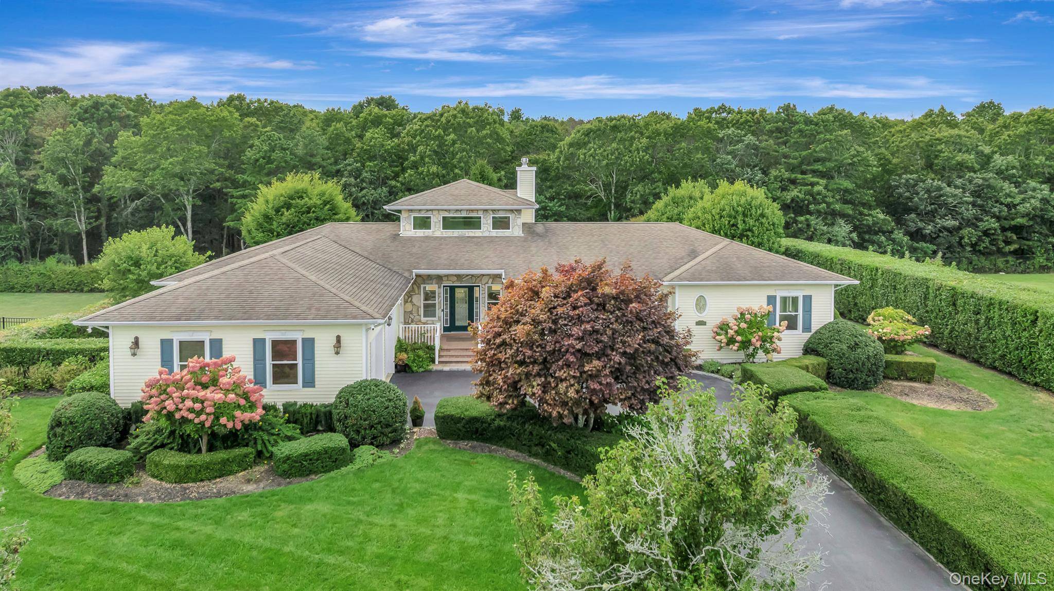 Experience Luxury Living in Grand Manor Estates.