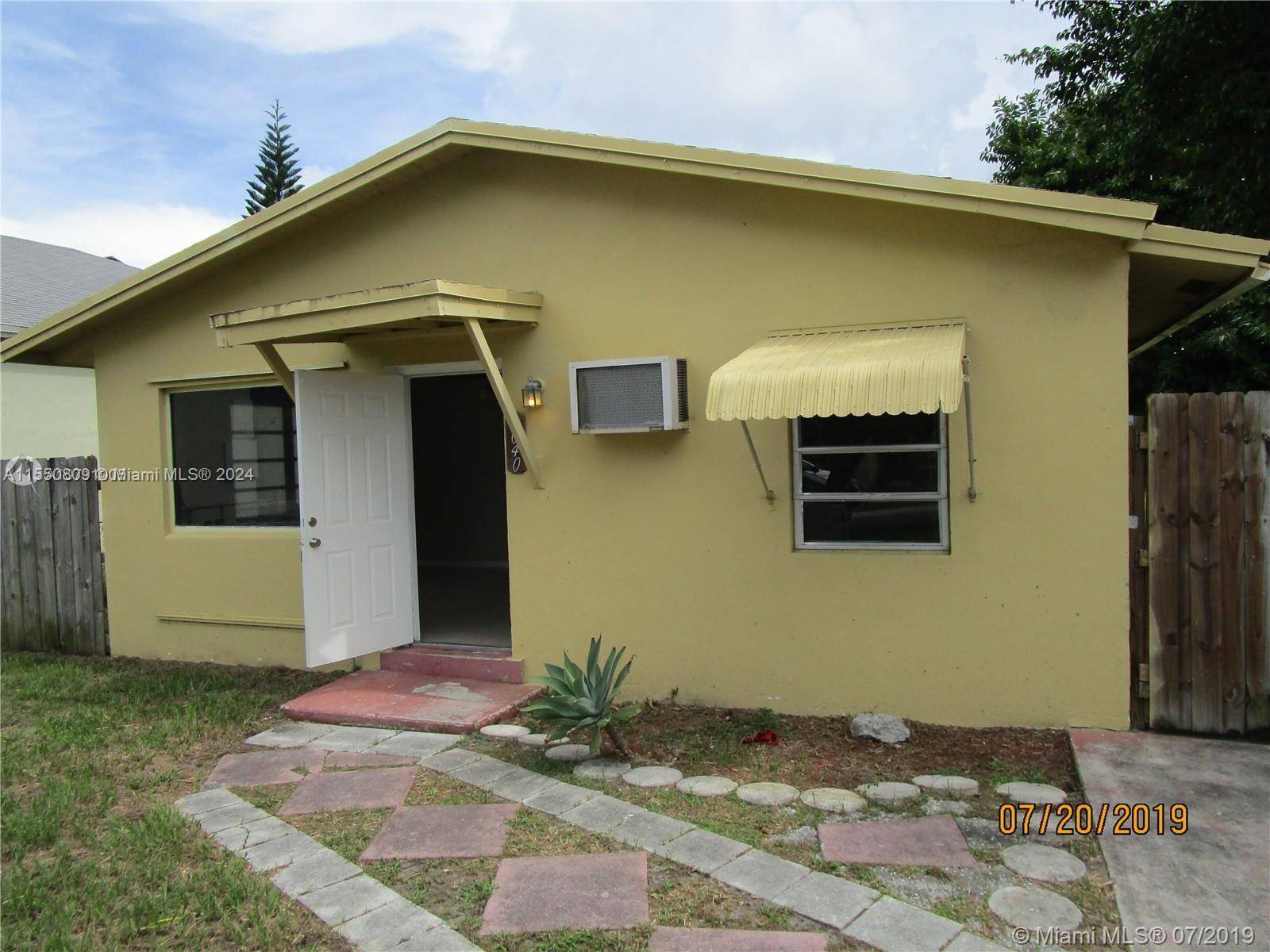 CHEAPEST AFFORDABLE HOME IN INCORPORATED BROWARD COUNTY FORT LAUDERDALE AREA.