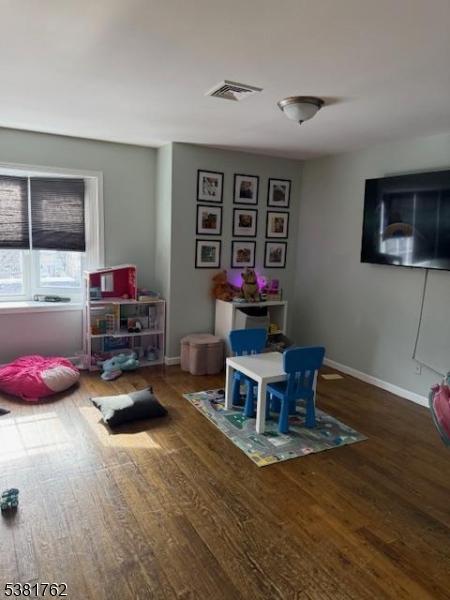 Living Room 1st Fl
