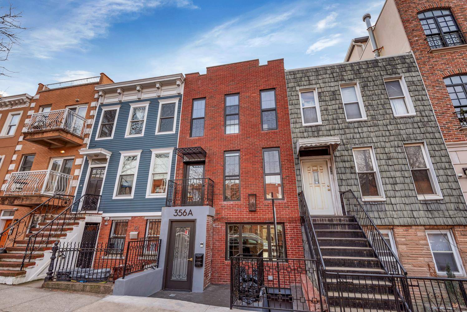 356A Prospect AvenuePark Slope, BrooklynBeautiful newly renovated single family home with 3 bedrooms, 2 full bathrooms, and 2 half baths in an excellent South Slope location !