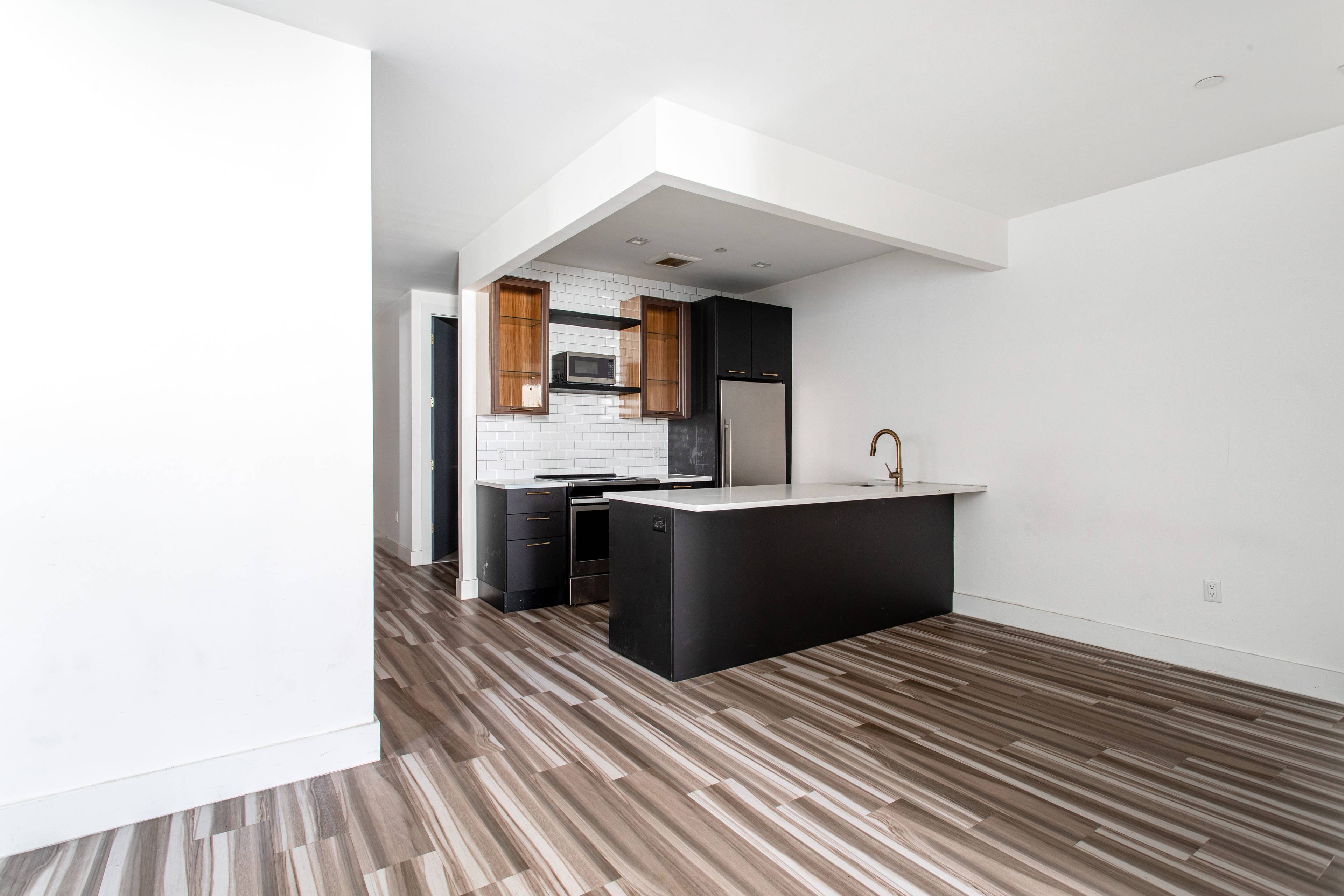 OFFERING 2 MONTHS FREE RENT Residence 1C at 709 Hart Street presents a well appointed contemporary two bedroom, one and one half bathroom DUPLEX layout offering condominium level finishes, spacious ...