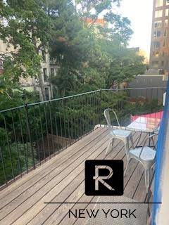 Sweet and sunny, stunning brand new duplex gut renovated penthouse apartment is available for rent in an immaculate owner occupied two family gorgeous townhouse in PRIME Boerum Hill.