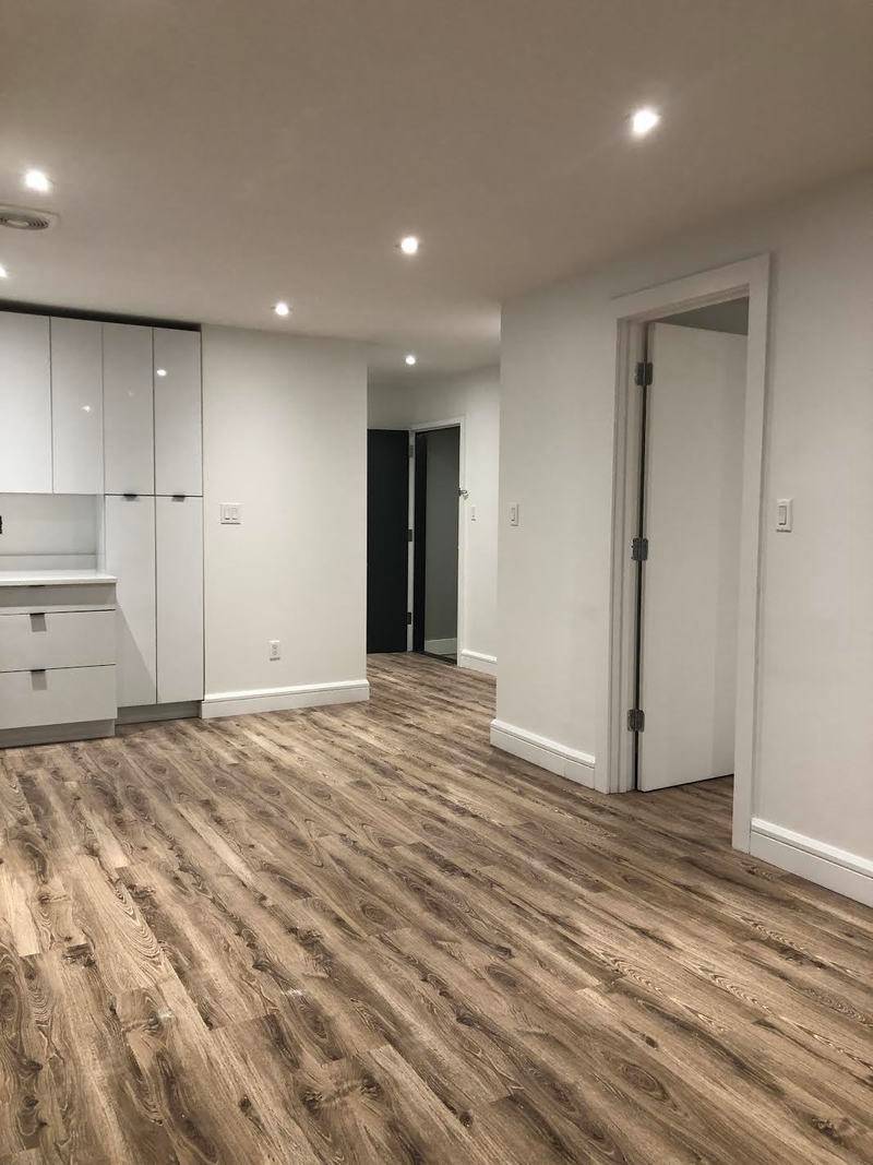 Large renovated No Fee 3 bedroom in the heart of the hip and trendy Bushwick featuring polished hardwood flooring throughout, stainless steel appliances including a dishwasher and microwave ample cabinet ...