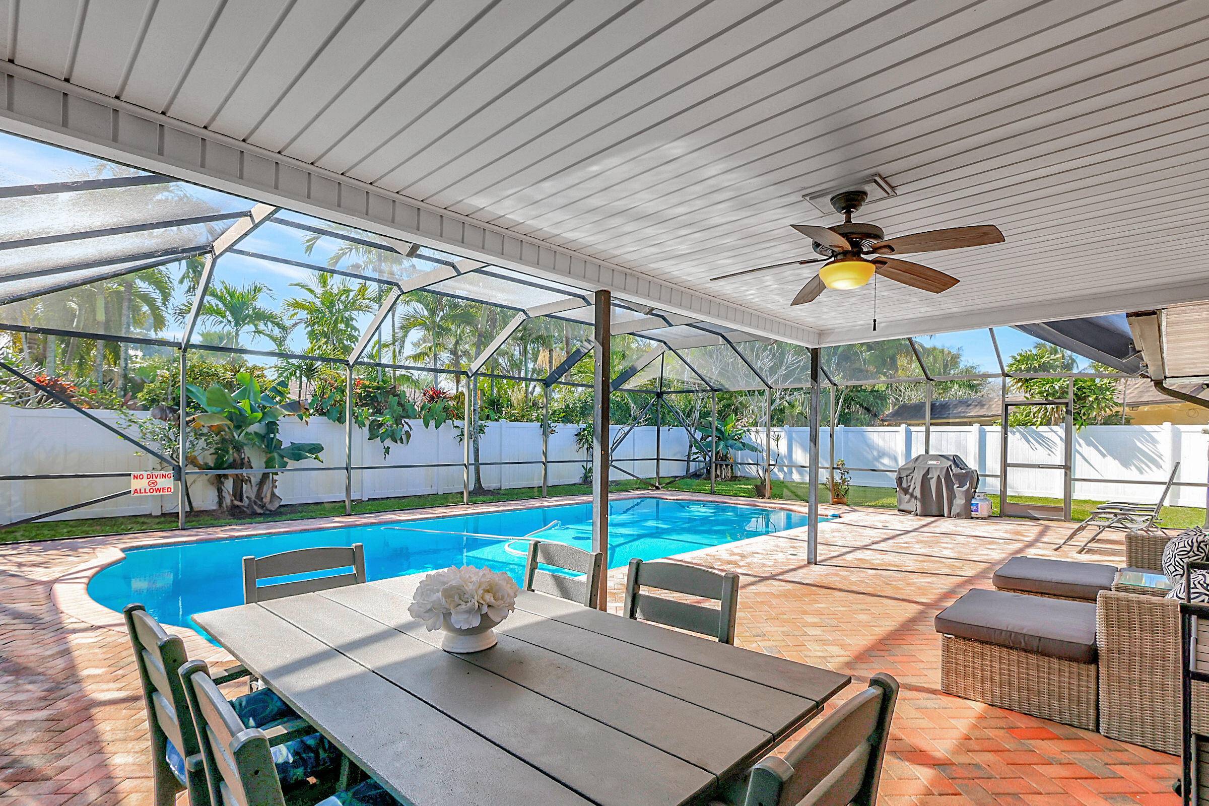 Beautifully updated 3 bedroom 2 bath 2 car garage pool home on cul de sac in Palm Beach Gardens !