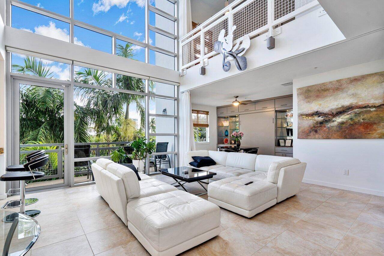 Gorgeous and sexy 2 story condo with 3 bedrooms in the heart of famed Delray Beach.