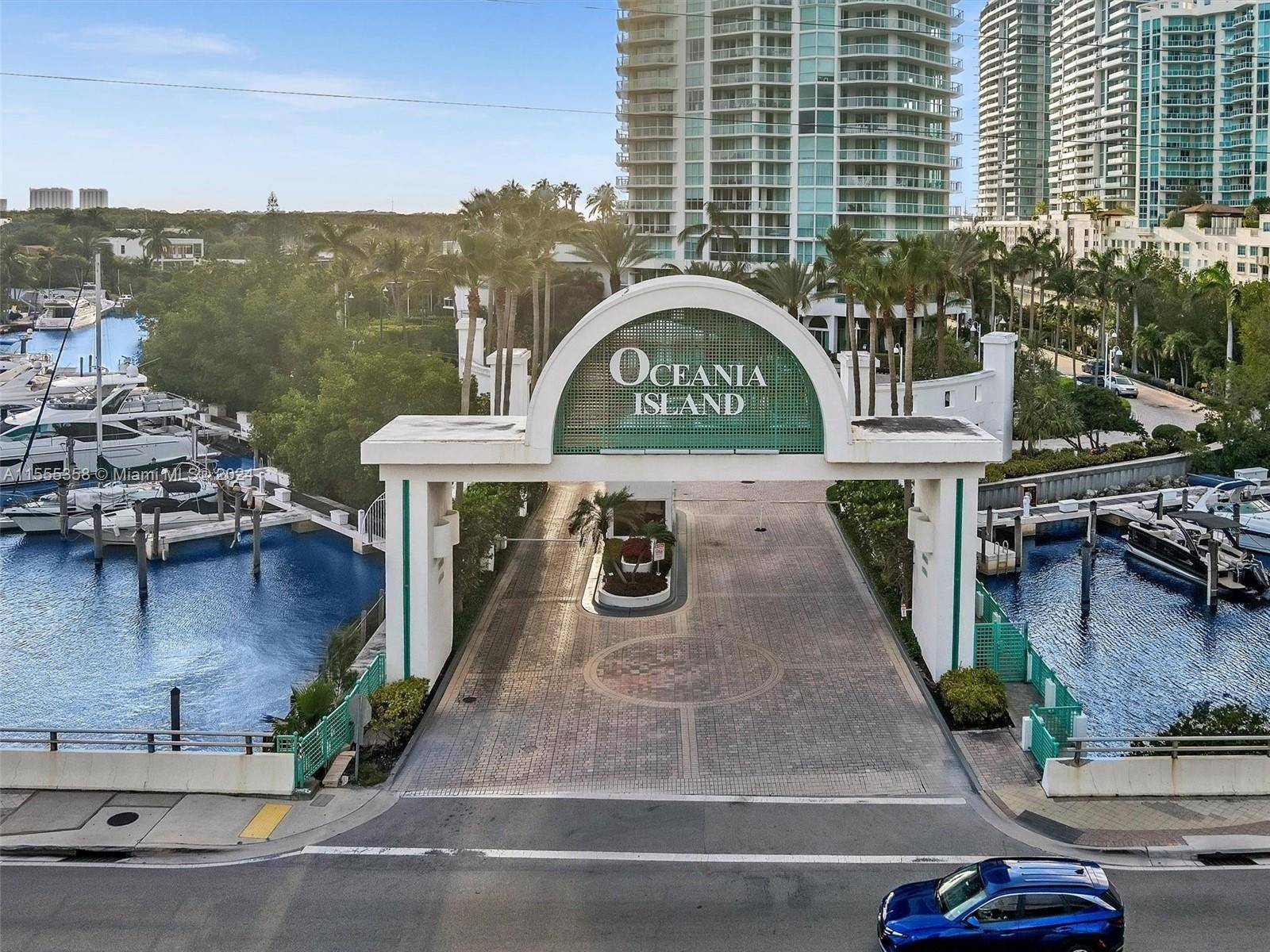 JUST REDUCED JUST REDUCED Located on the Island at Oceania V ON 23 RD FLOOR ONE OF THE BEST LINE IN THE BUILDING 2 bed 2 bath Den HIGHER CEILING ...