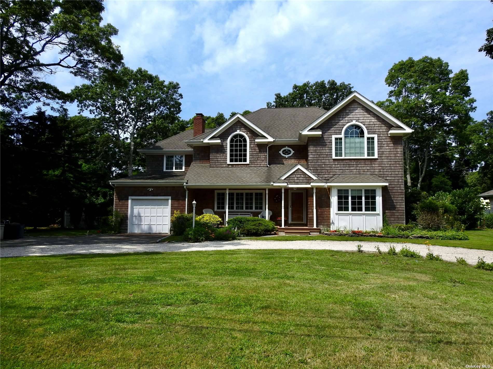 Beautiful spacious 2 story 5 bedroom Post Modern south of the highway in the Village of Westhampton Beach.