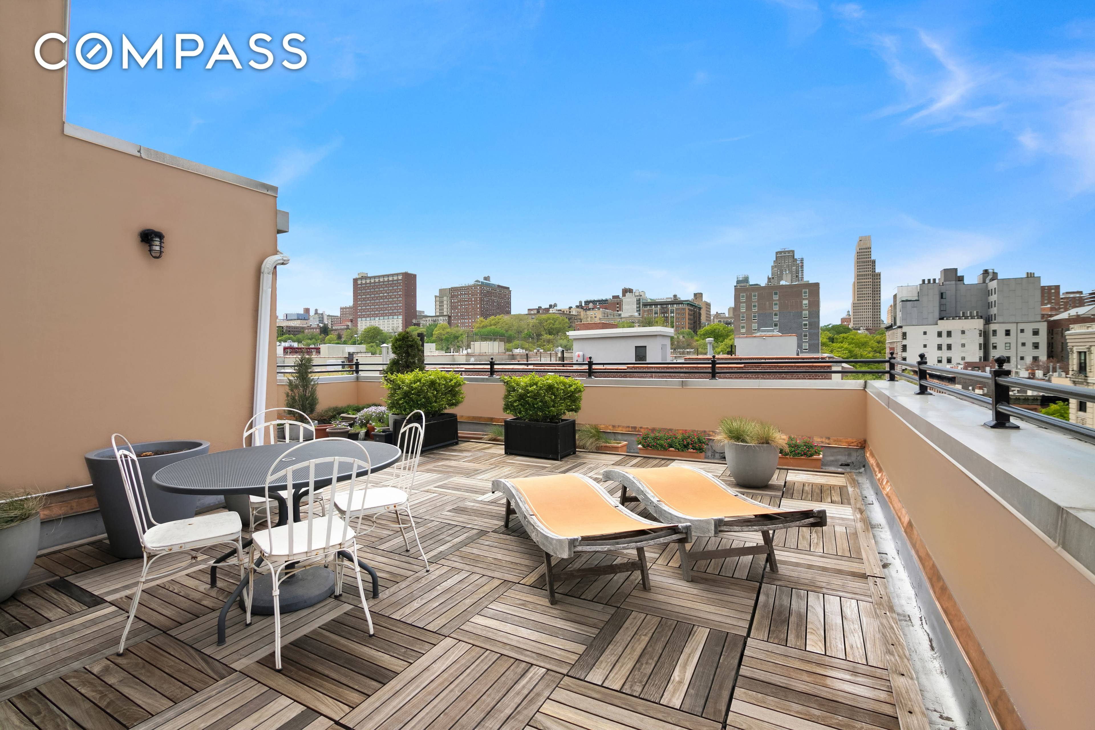 Open House by Appointment Only The Penthouse at 302 West 122nd Street is a modern condo that comes with tall ceilings, big windows, multiple exposures, keyed elevator entry, and a ...