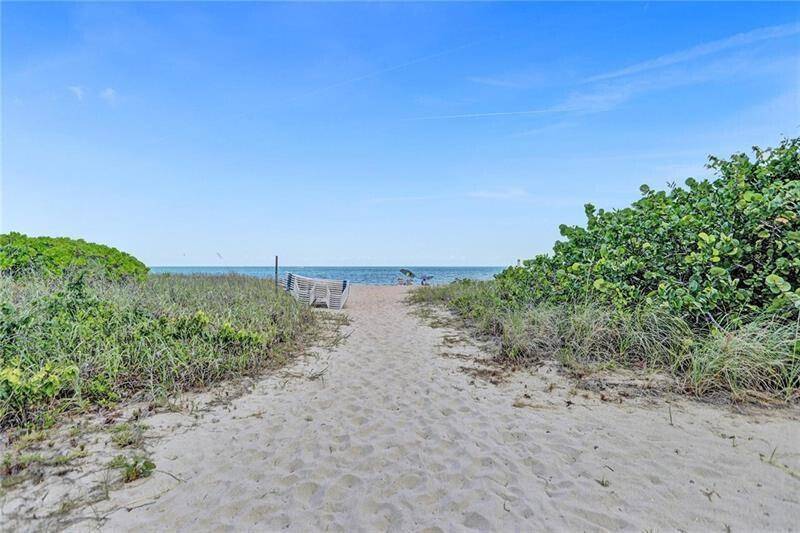 No stone left unturned in this Beautiful, completely remodeled 2 bed 2 bath condo in the heart of the sought after beach community, Lauderdale by the Sea.