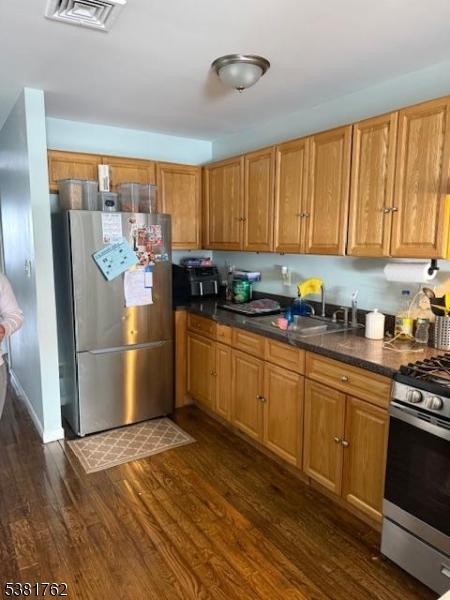 Kitchen 1st Fl