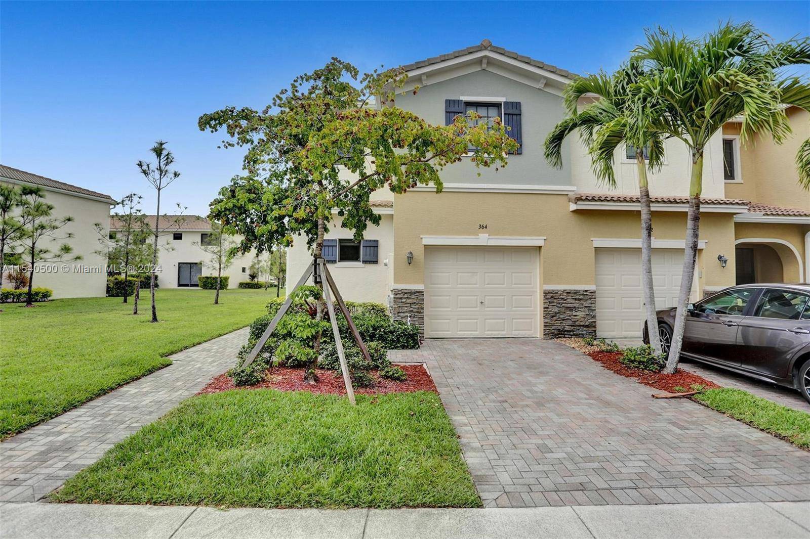 Beautiful 3 bed 2. 5 bath corner townhome in Aventura Isles, upgraded white kitchen with granite countertops and stainless steel appliances.