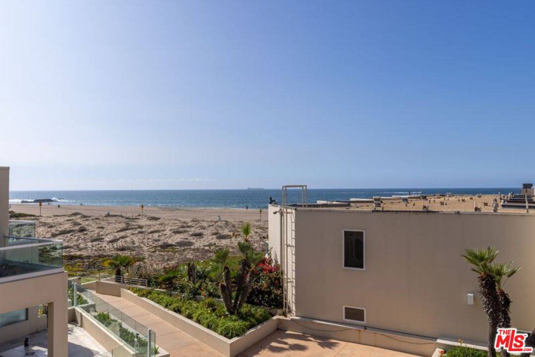 7301   Vista Del Mar 2BR La