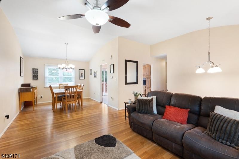 Living Rm/ Dining Rm Open Fl