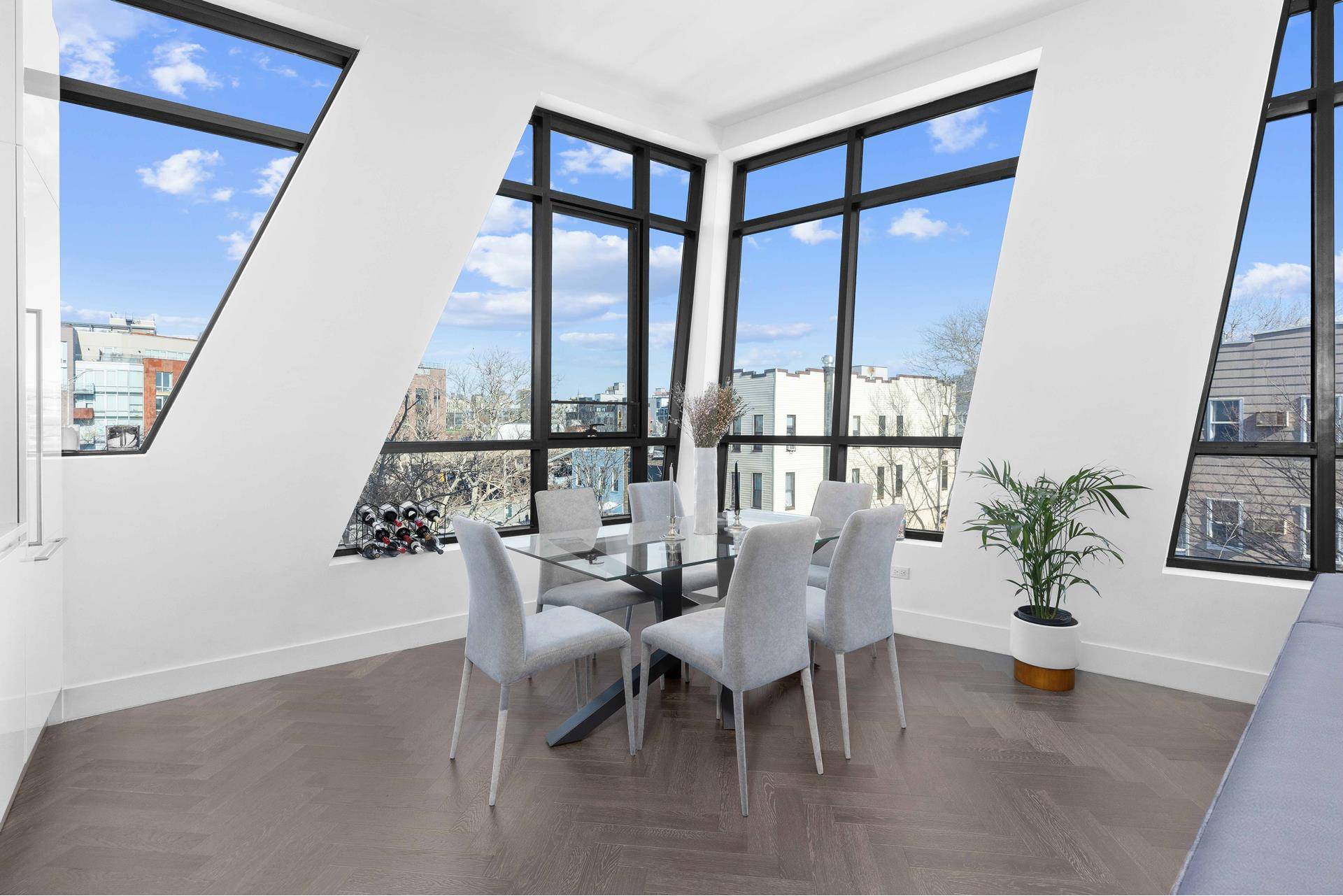 Sophisticated 1 Bed 1 Bath with an expansive living and dining area that enjoys soaring 12' high ceilings, 10' high doors and Tierra herringbone European oak floors.