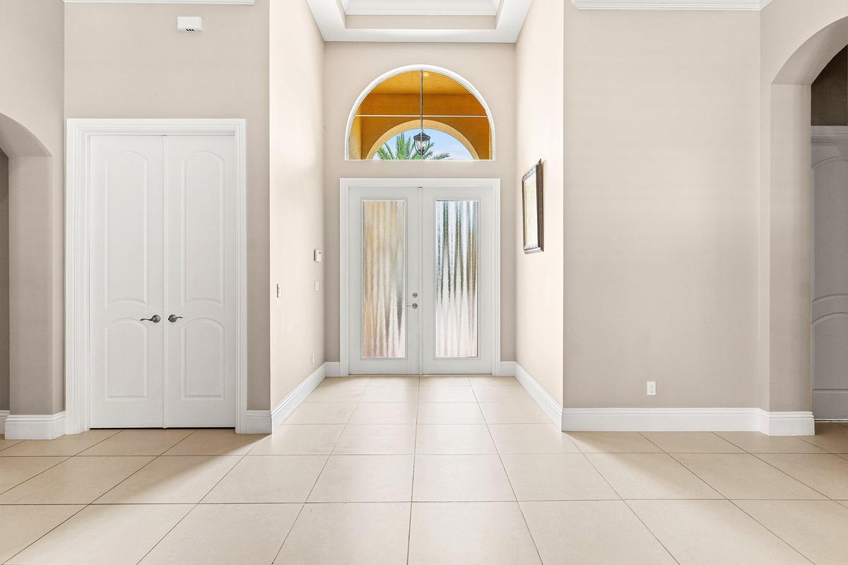 005-12121SunnydaleDrive-Wellington-FL-33