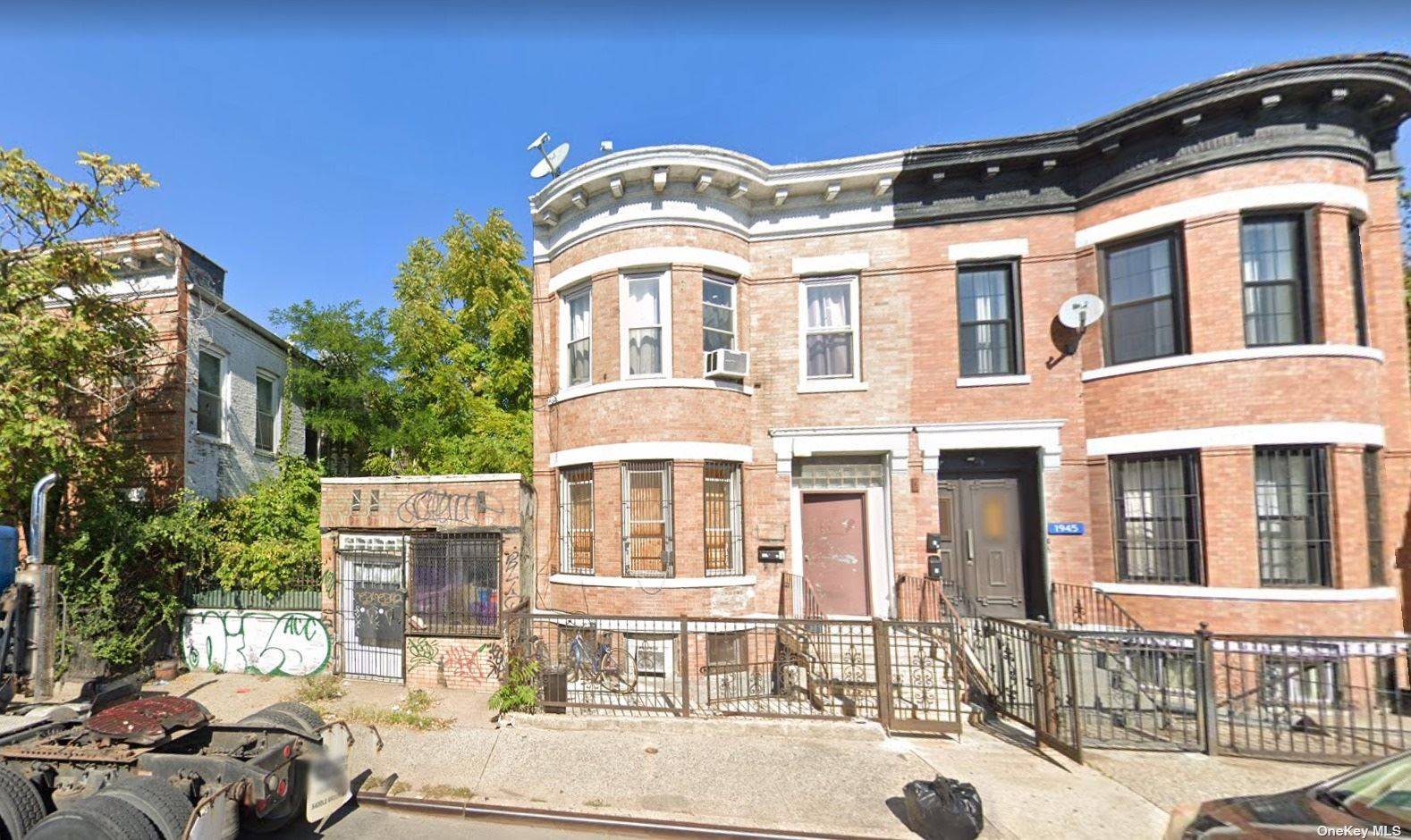Welcome To This Bedford Stuyvesant Legal 2 Family Nestled In The Ocean Hill Section.