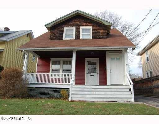 CHARMING SUNNY, NEW KITCHEN, FORMAL D R, SPACIOUS L R, WALK IN CLOSET, W D HOOK UP STORAGE IN BASEMENT.