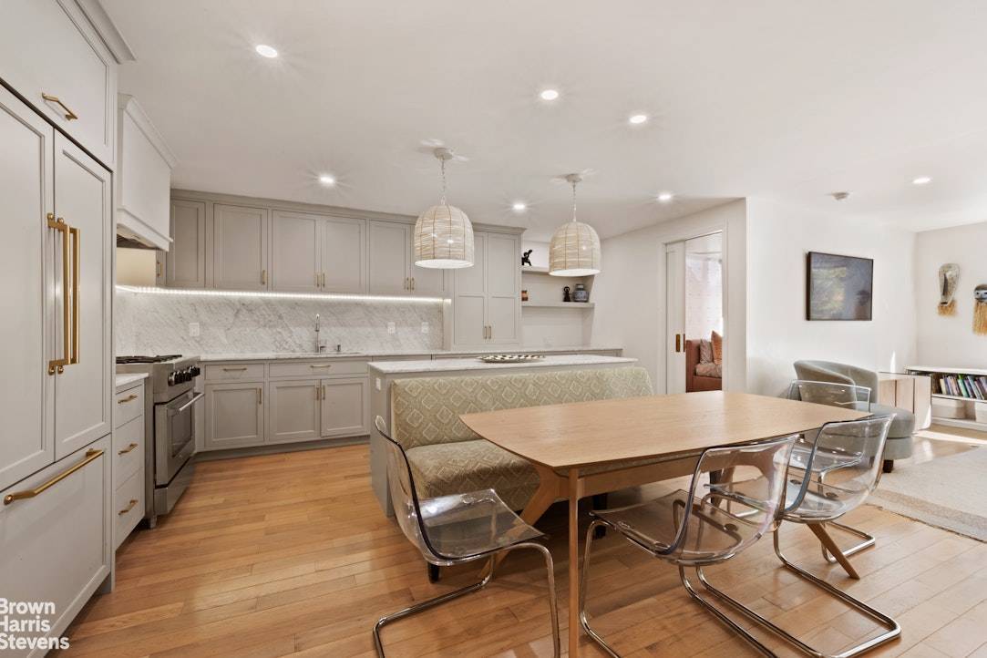 Welcome to 3F at the Centra Condominium.