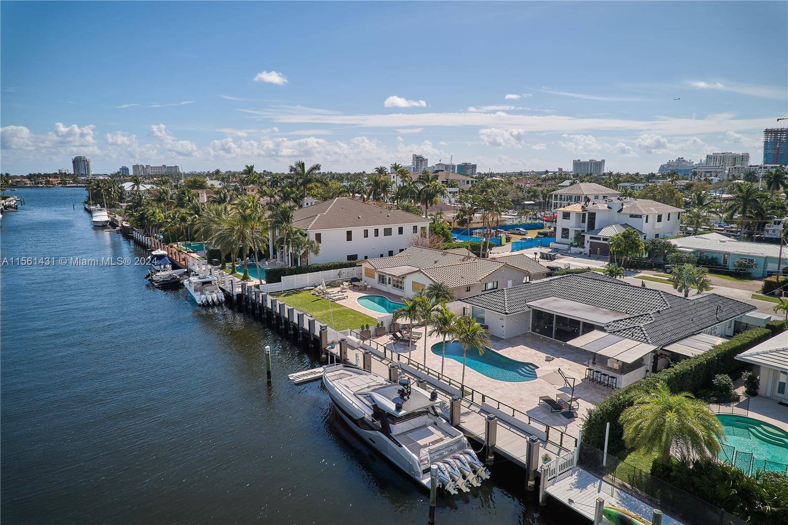 Located along the prestigious Rio Vista Blvd, this stunning property embodies contemporary sophistication amidst the serene backdrop of the New River Boardwalk.