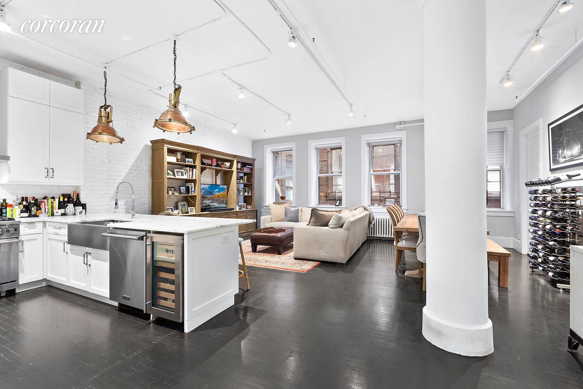 Come home to a pin drop quiet, authentic and beautifully renovated loft in one of the most sought after neighborhoods in New York City, where Flatiron meets NoMad.