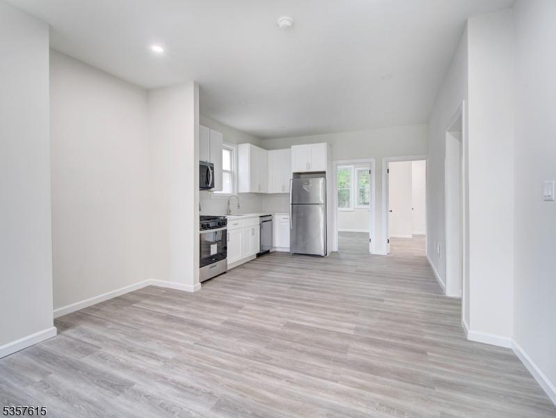 1st Flr Living/Kitchen