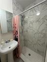 Shower in-law quarter