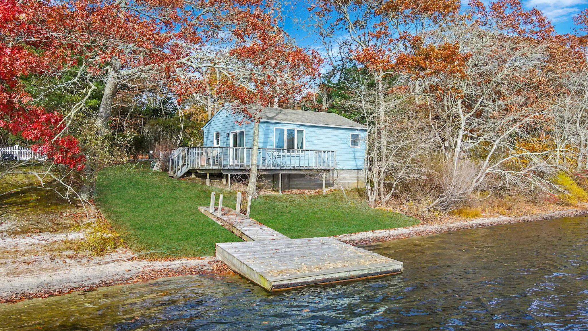 Year Round Waterfront Rental With Private Dock 