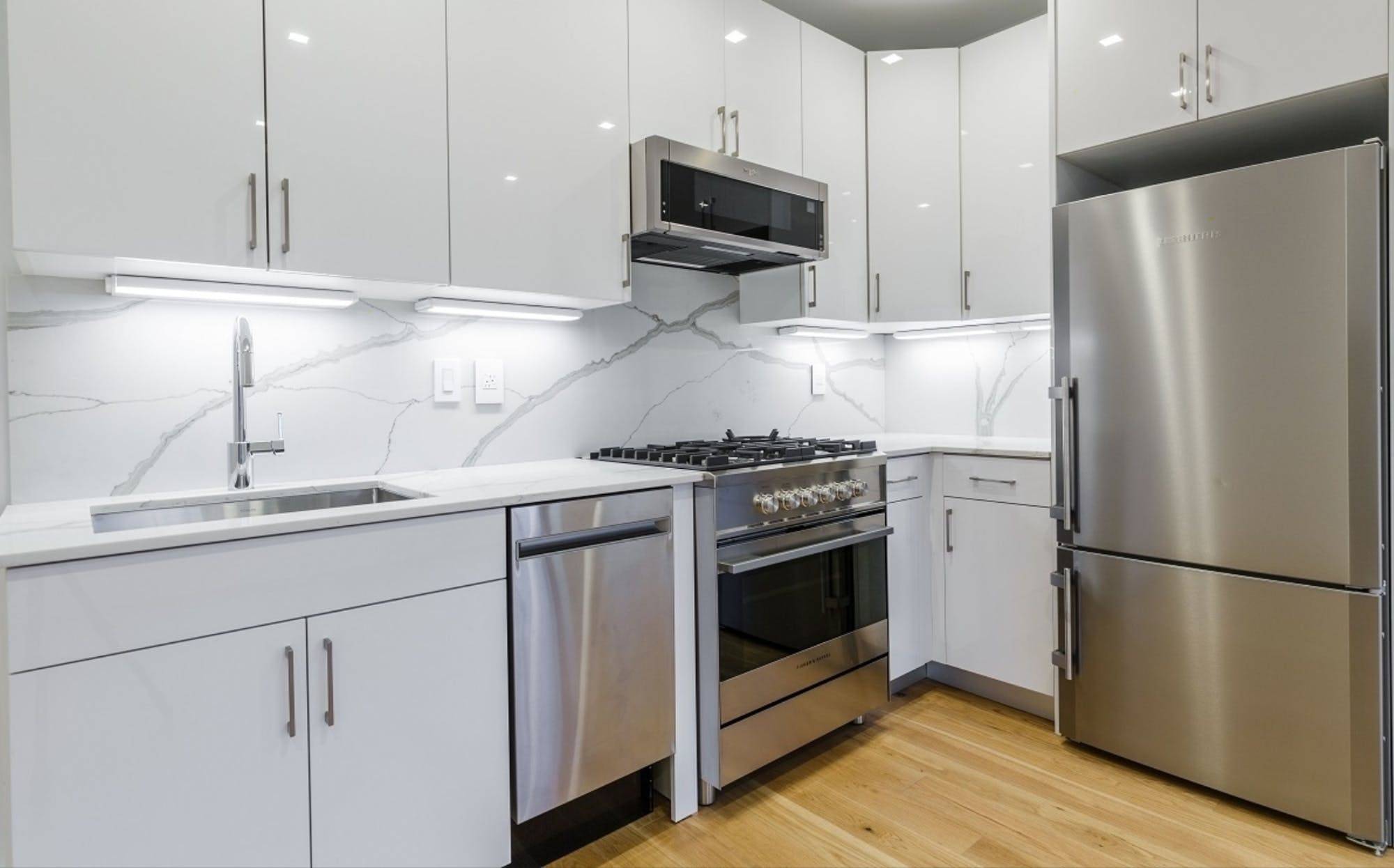 OPEN HOUSES BY APPOINTMENT ONLY VIDEO TOUR AVAILABLE PLEASE INQUIRE WITH JAMES Gorgeous Newly Renovated One Bedroom in the Heart of Cobble Hill !