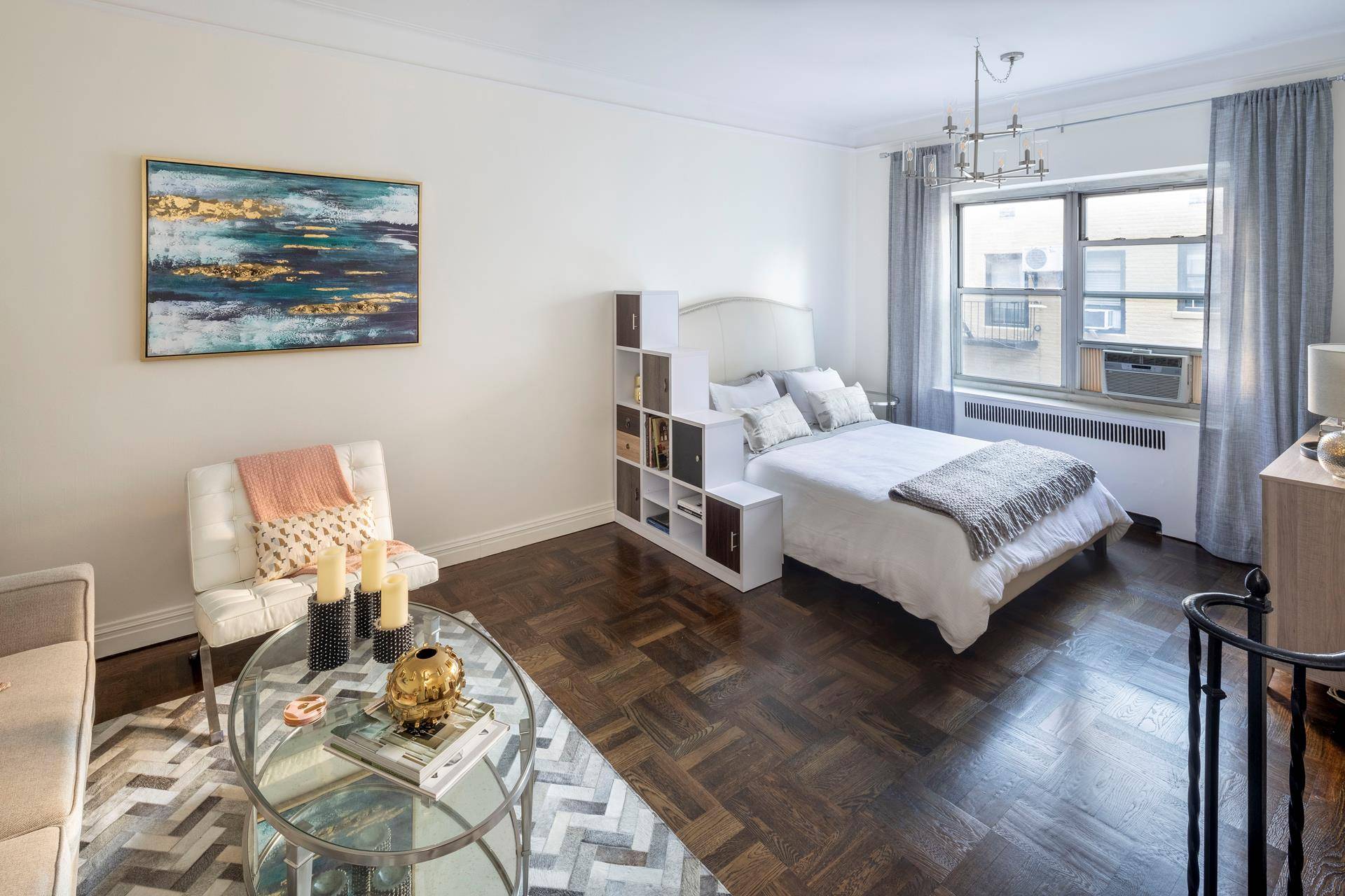Perched on the top floor of a quaint and elegant prewar co op, 6F at 29 West 64th Street is a beautifully renovated, airy, spacious and quiet studio with a ...