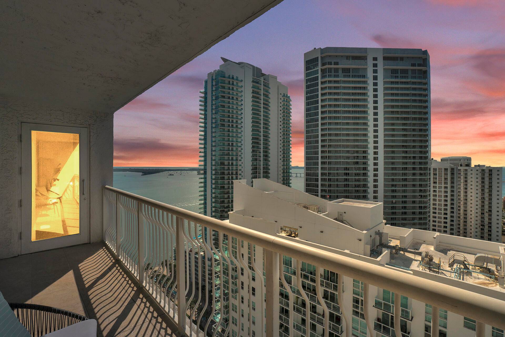 Welcome to Brickell ! Nestled along the bay this exquisite 2 bedroom, 2 bath condo offers a blend of luxurious living with breathtaking water city views.