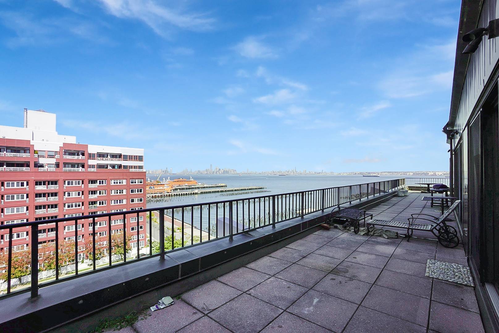 Rare opportunity to own the beautiful penthouse apartment in the desirable waterfront Bay Street Landing.