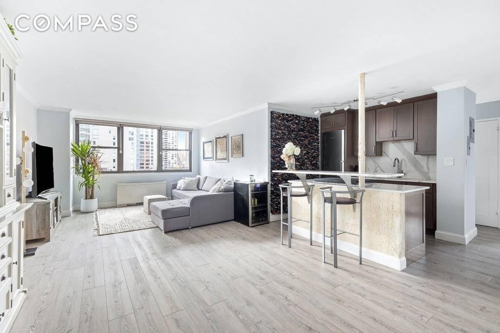 New to Market Stunning Renovated Corner 2 bed 2 bath at The Crescent Empire State Building views !