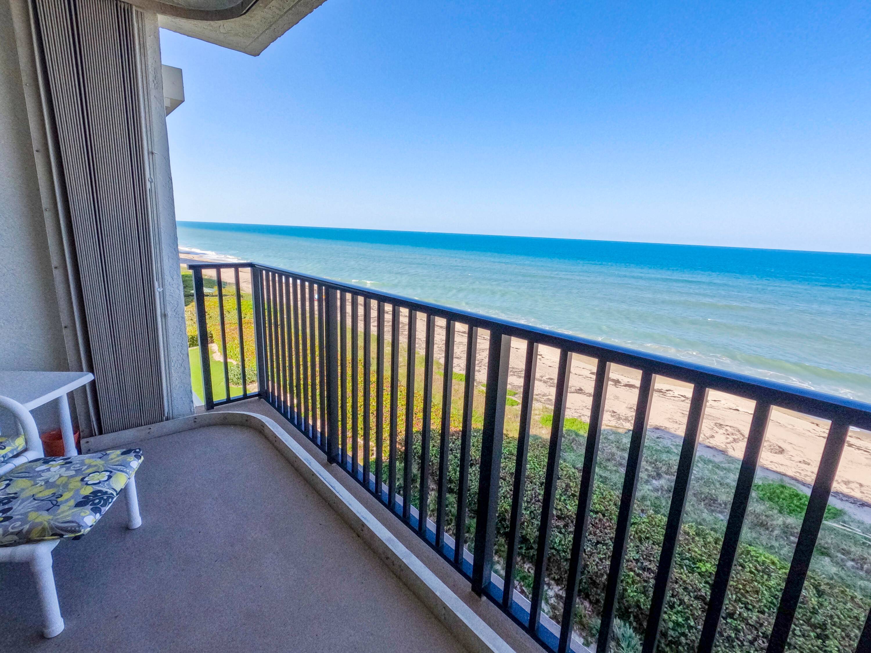 Discover the ultimate oceanfront 2 bed condo on South Hutchinson Island Jensen Beach !