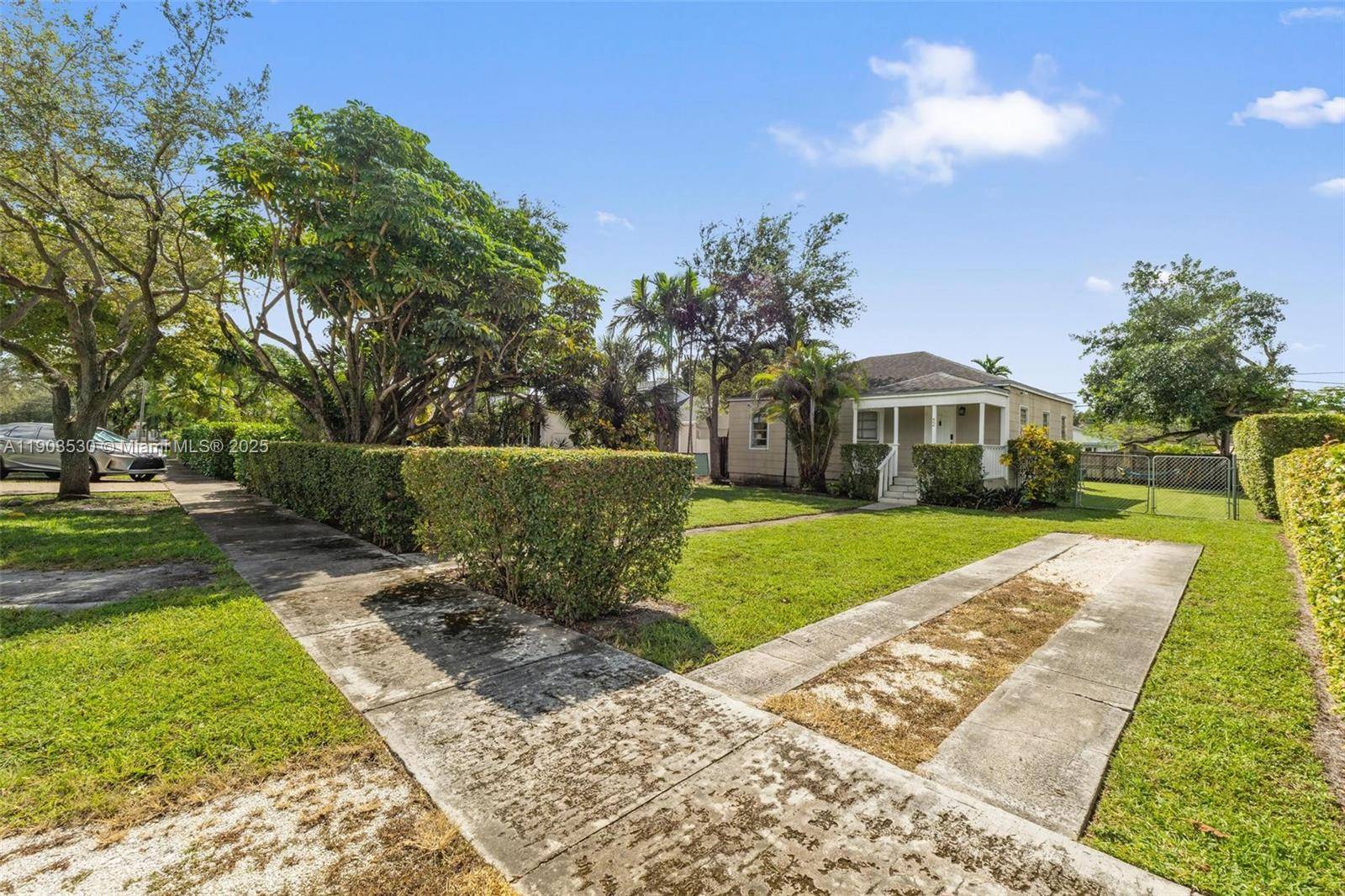 Welcome to this charming single family home located just minutes from Miami International Airport, in Miami Springs.