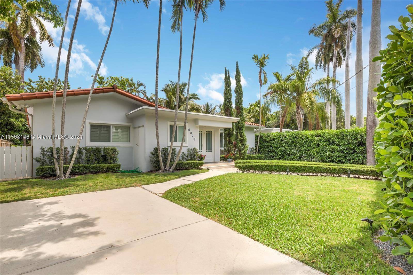 Welcome to your dream home in the heart of Miami Beach !