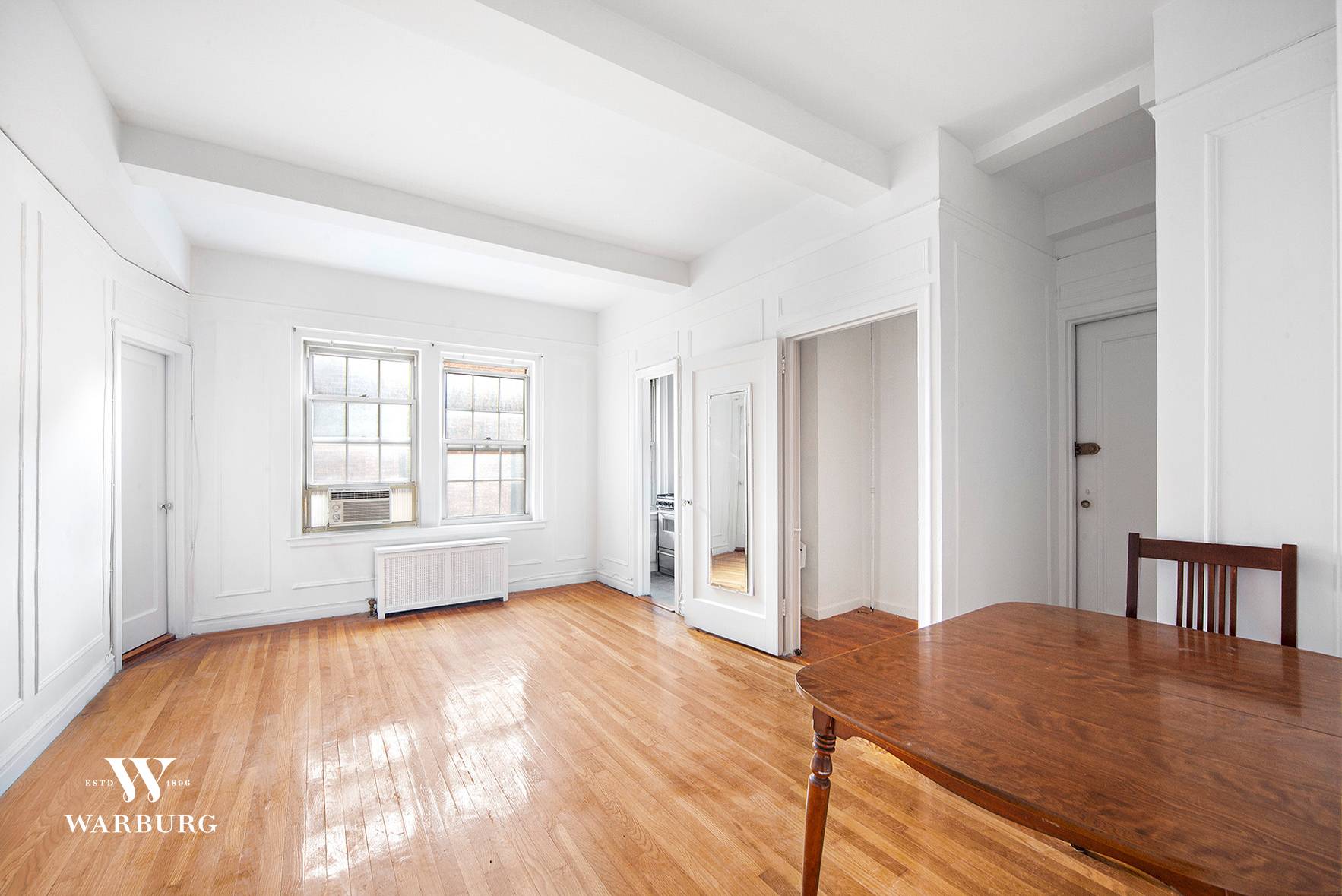 Spacious sunny studio in prime Brooklyn Heights pre war coop is priced to sell.