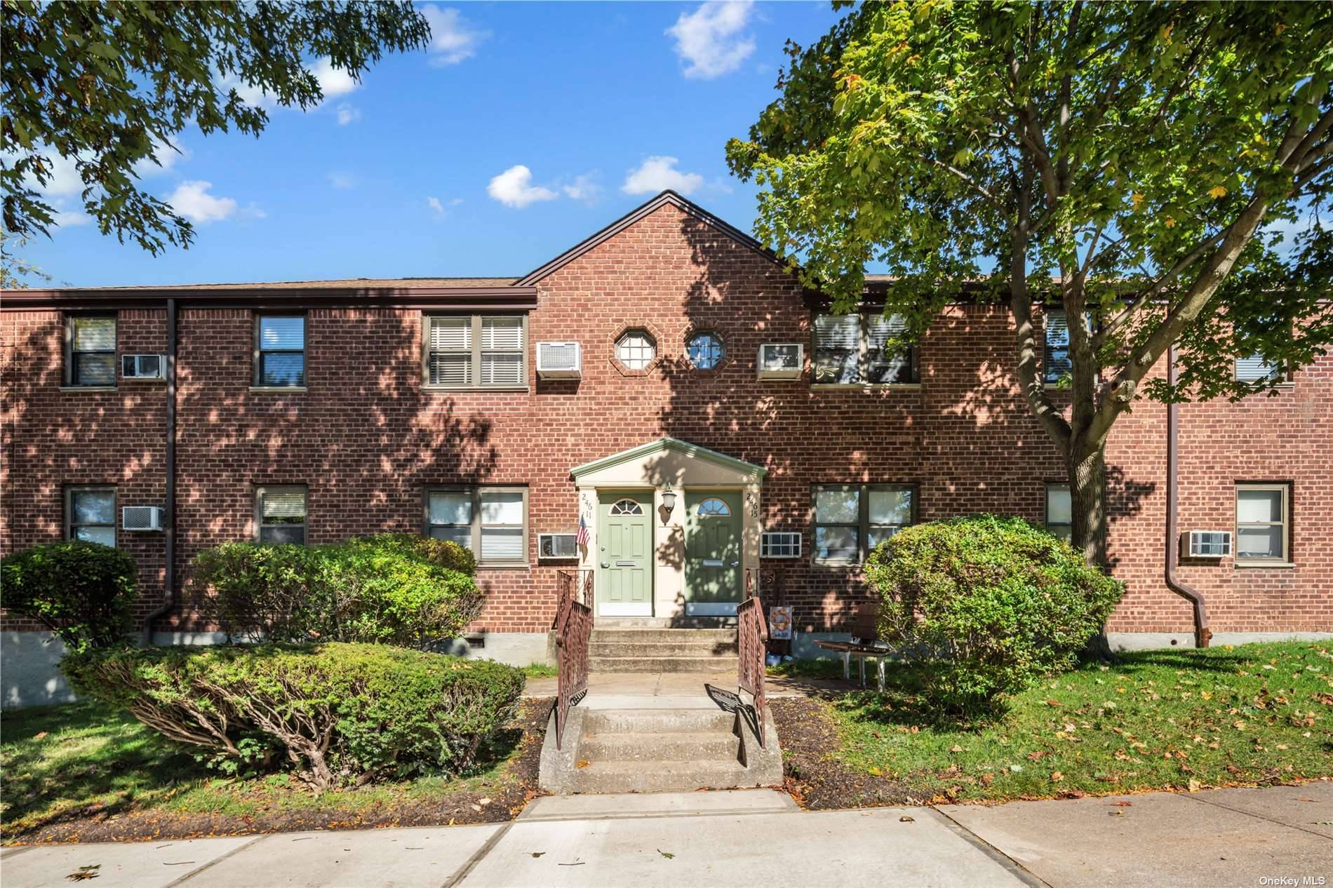Welcome to this rare 3 bedroom corner unit located in the coveted Beech Hills Community of Douglaston.