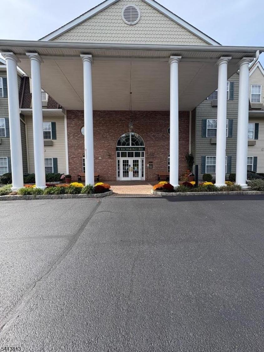 Building 5 Front Entrance