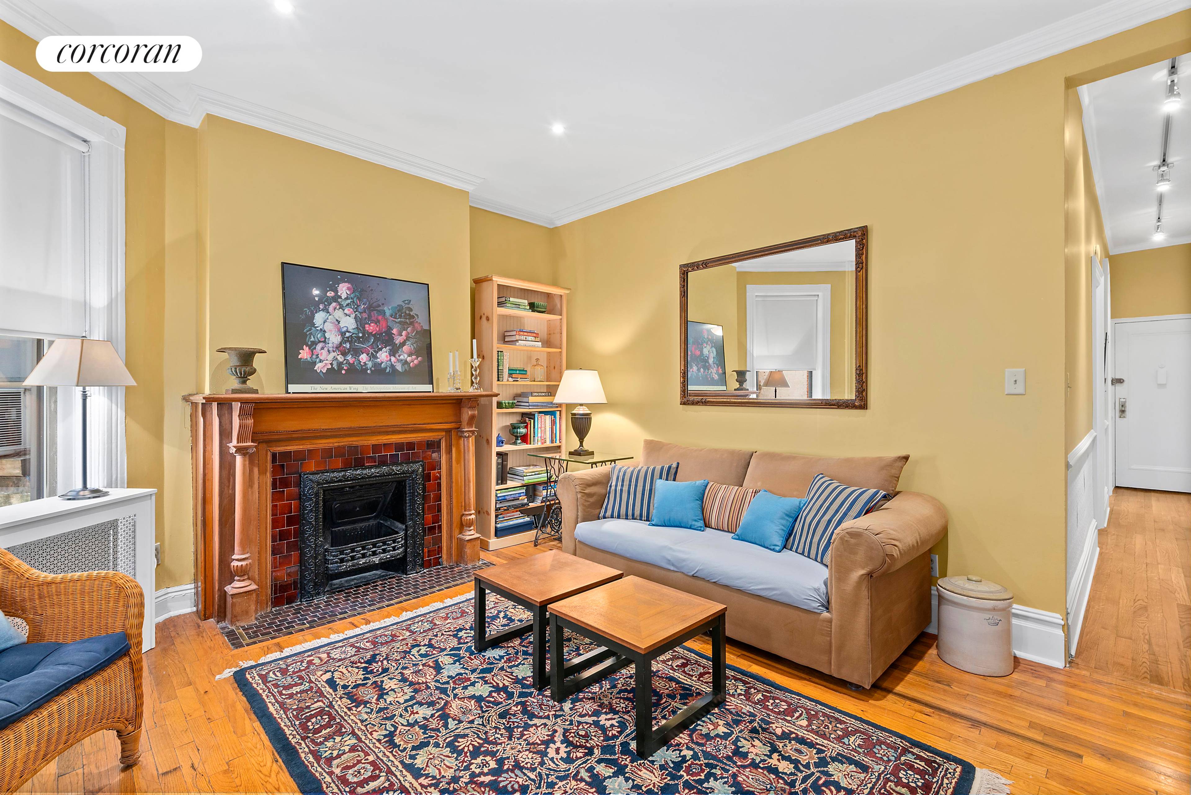 Serenity is yours ! Up one flight from exciting Vanderbilt Avenue is this charming one bedroom apartment.