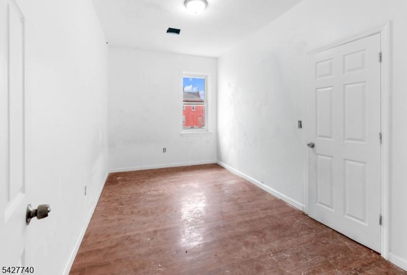173-175 3rd St, Elizabeth, NJ