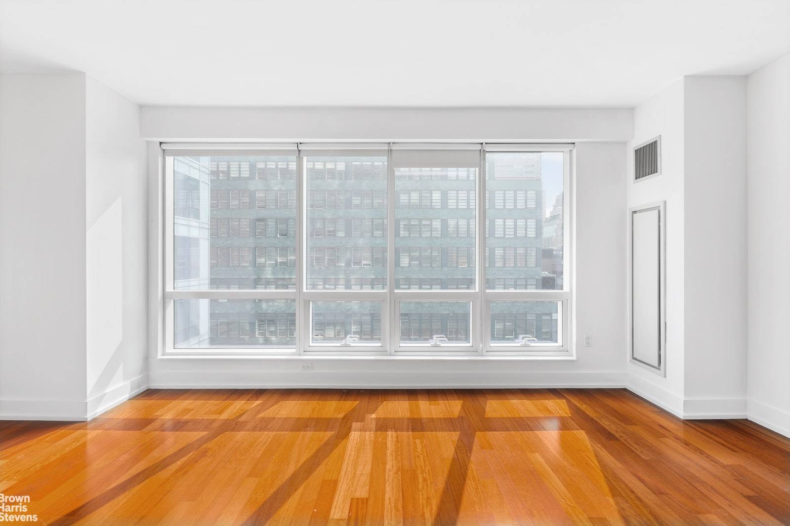 Residence 11J at ORION Condominium boasts a perfect location in the true heart of Manhattan.