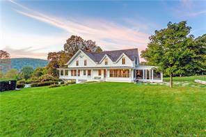 Fully restored Washington farmhouse located on a beautiful country road yet only minutes to area restaurants, Lake Waramaug, vineyards, the finest private schools, abundant outdoor recreational activities, with beach access ...