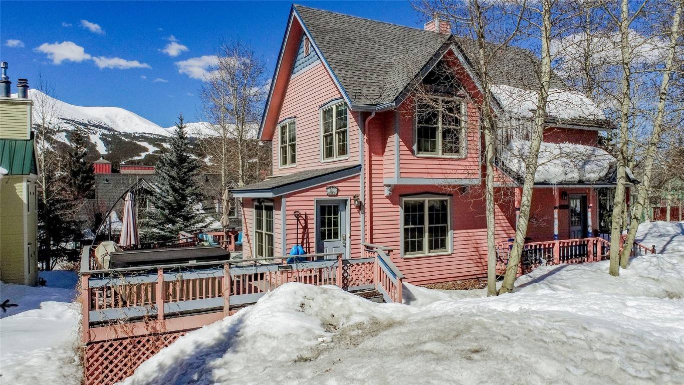 LOCATION ! ! VIEWS ! ! Welcome to Clear View House your dream home located in the heart of Breckenridge, Colorado !