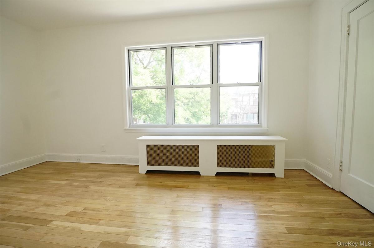 2nd Floor Living Room