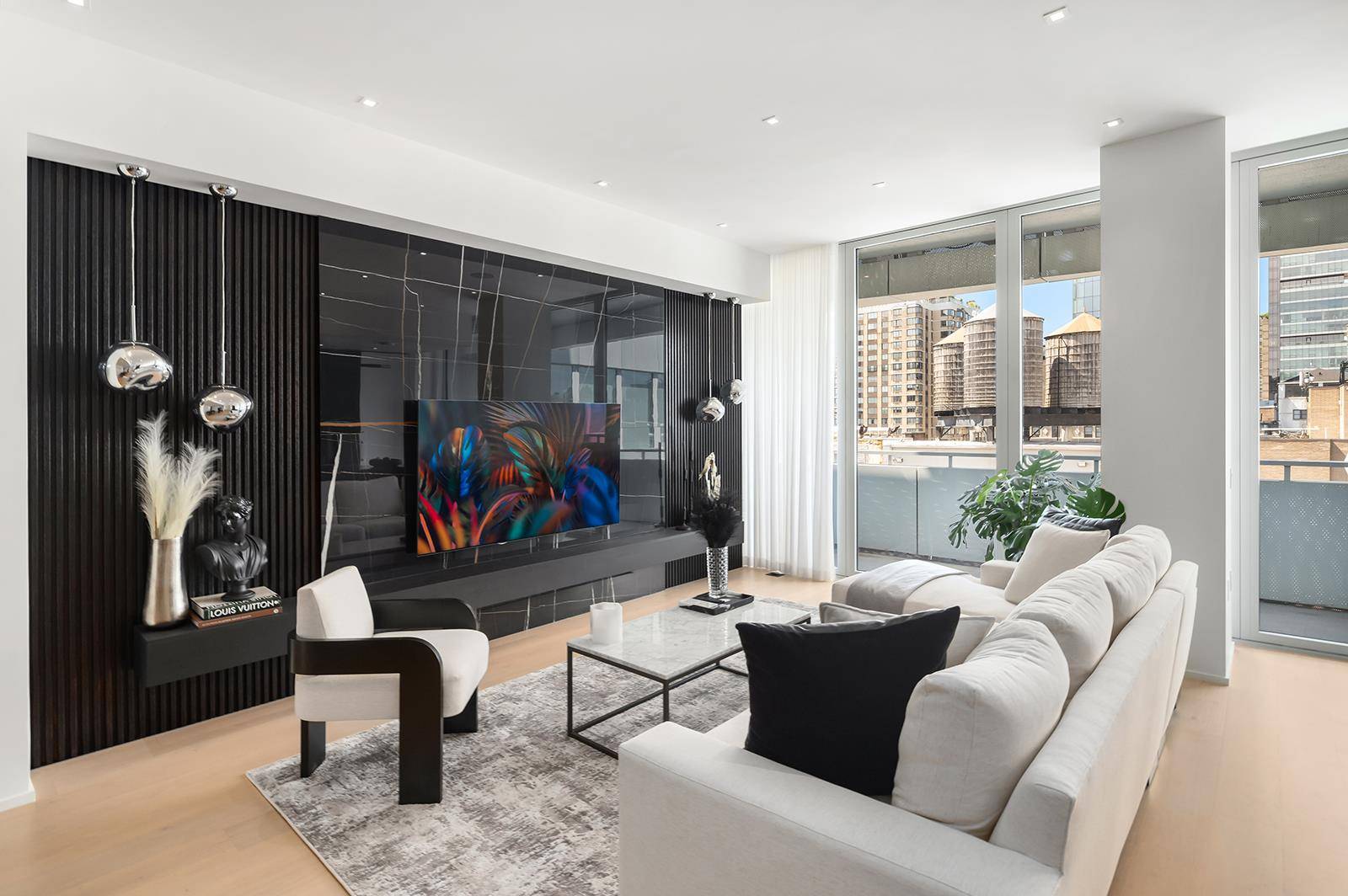 Discover urban luxury in this exquisite high floor Gramercy Park condo, N1505.